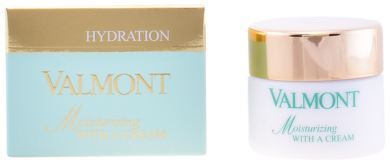 Moisturizing With A Cream Moisturizing With A Cream
